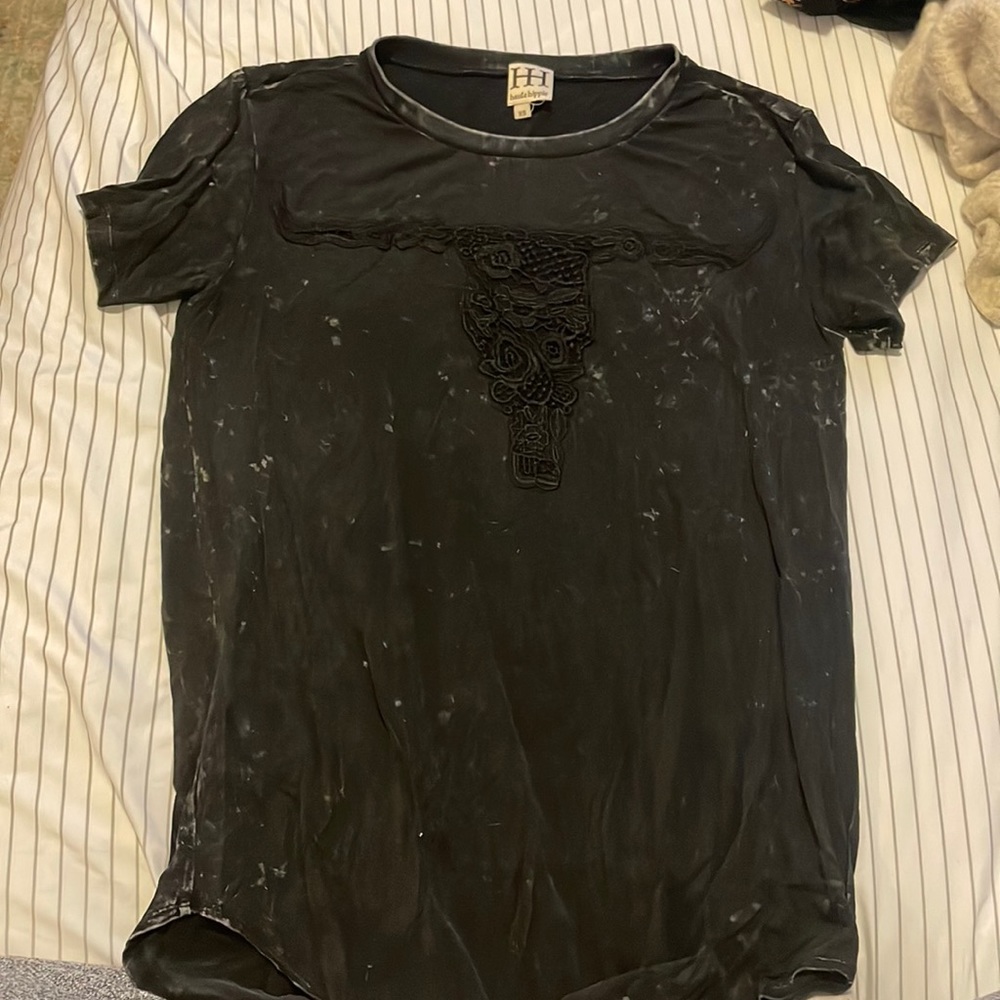 HAUTE HIPPIE TEE